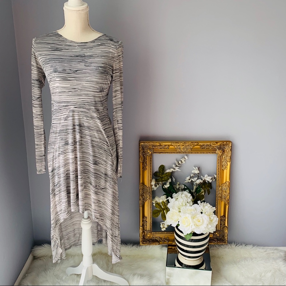 Kensie long sleeves dress, Size S